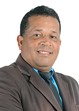 PASTOR NAILTON