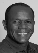 ROBERTO DOS SANTOS
