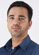 JAMES DE GESSÉ
