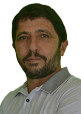 COSMO MOREIRA