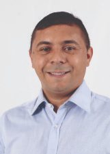 DR CHARLES SOARES