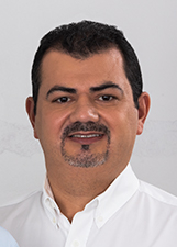 DR. CARLOS HENRIQUE