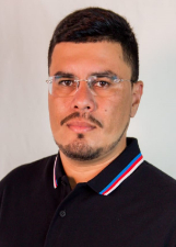 DIONE MAGALHÃES