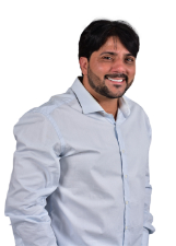 DAVID TORRES