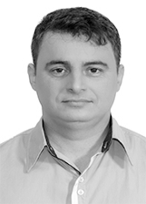 RICHARD VIANA