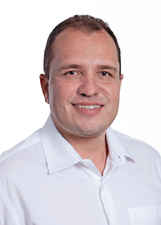 SIDICLEI GILES