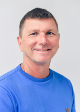 VANDECI HENKE