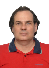 RAPHAEL GOES FURTADO