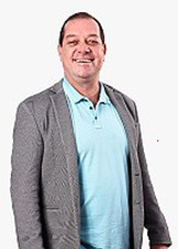 LEANDRO P MACHADO