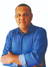 ROBERTO TORRES