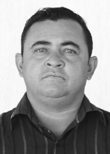 LEO DINIZ
