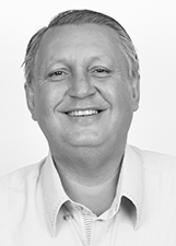 MÁRCIO CABRAL