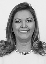 NÚBIA GOMES
