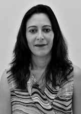 CLAUDIA RENATA
