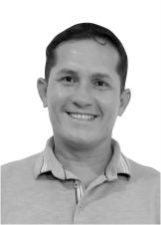 PROFESSOR FRANK LÉO