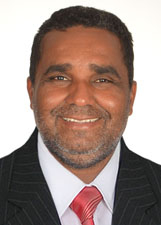 PROFESSOR CLAUDEMIR