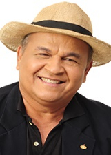 LEONAM MOREIRA