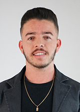 ANDRÉ SANTANA BARBEIRO
