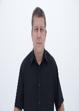 CHARLIE LEÃO