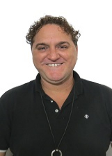 MICKEY LEÃO ARTISTA