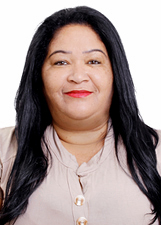 ERIKA CLAUDIA