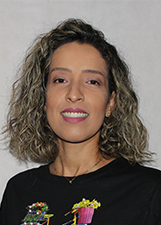 VALÉRIA LEITE