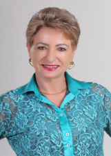 CLAUDIA BARROS