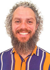 PROFESSOR FERNANDO