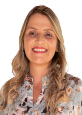 ÉRICA MENEZES