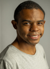 ANDRÉ LUIS