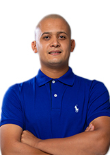 RONI TORRES