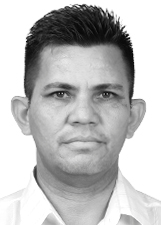 ELICIO ARAÚJO 
