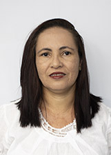 CRIS MANICURI
