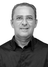 PROFESSOR AMADEO