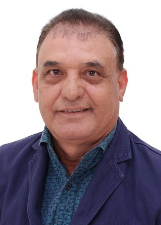 ZEZÉ CAMPOS