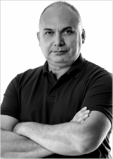 DR. SANDRO FERNANDEZ