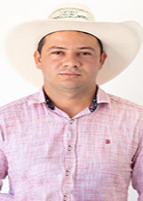 JÚNIOR 