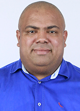 PROFESSOR ANDRÉ