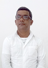 DR. ADRIANO
