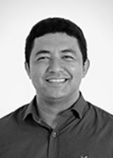 PROFESSOR REINALDO