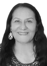 IZAMARI ARAUJO