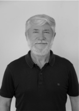 PROFESSOR MARCOS