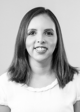 YASMINA SOUZA