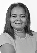 MAZÉ MORAES