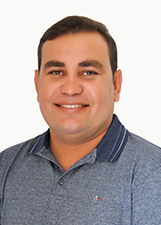 LÁZARO