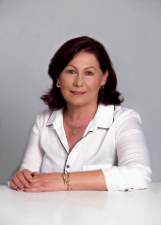 PROFESSORA EMA KARAM