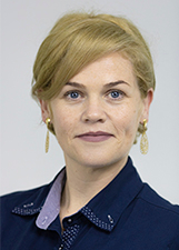 LEILA CAMARGO