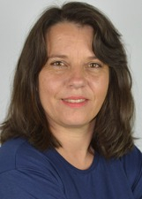 SUZANE NOVODWORSKI