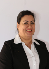 LÚCIA LEAL