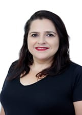 FÁBIA LOPES